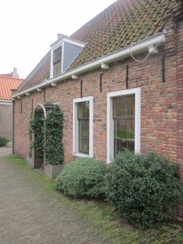 Nieuwe gemaakte dakgoot door dakdekker Noord Holland